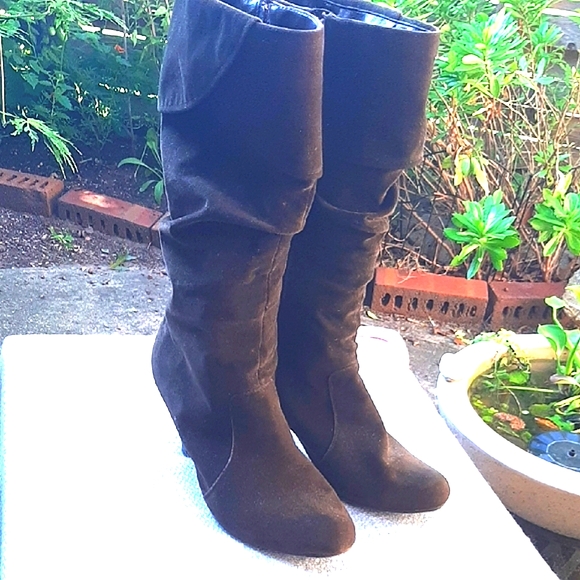 Cuffed Faux Suede  Women's Boots - Picture 1 of 9